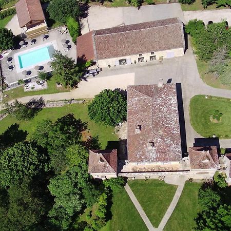 Bed and Breakfast Domaine De Monplaisir Caylus Esterno foto
