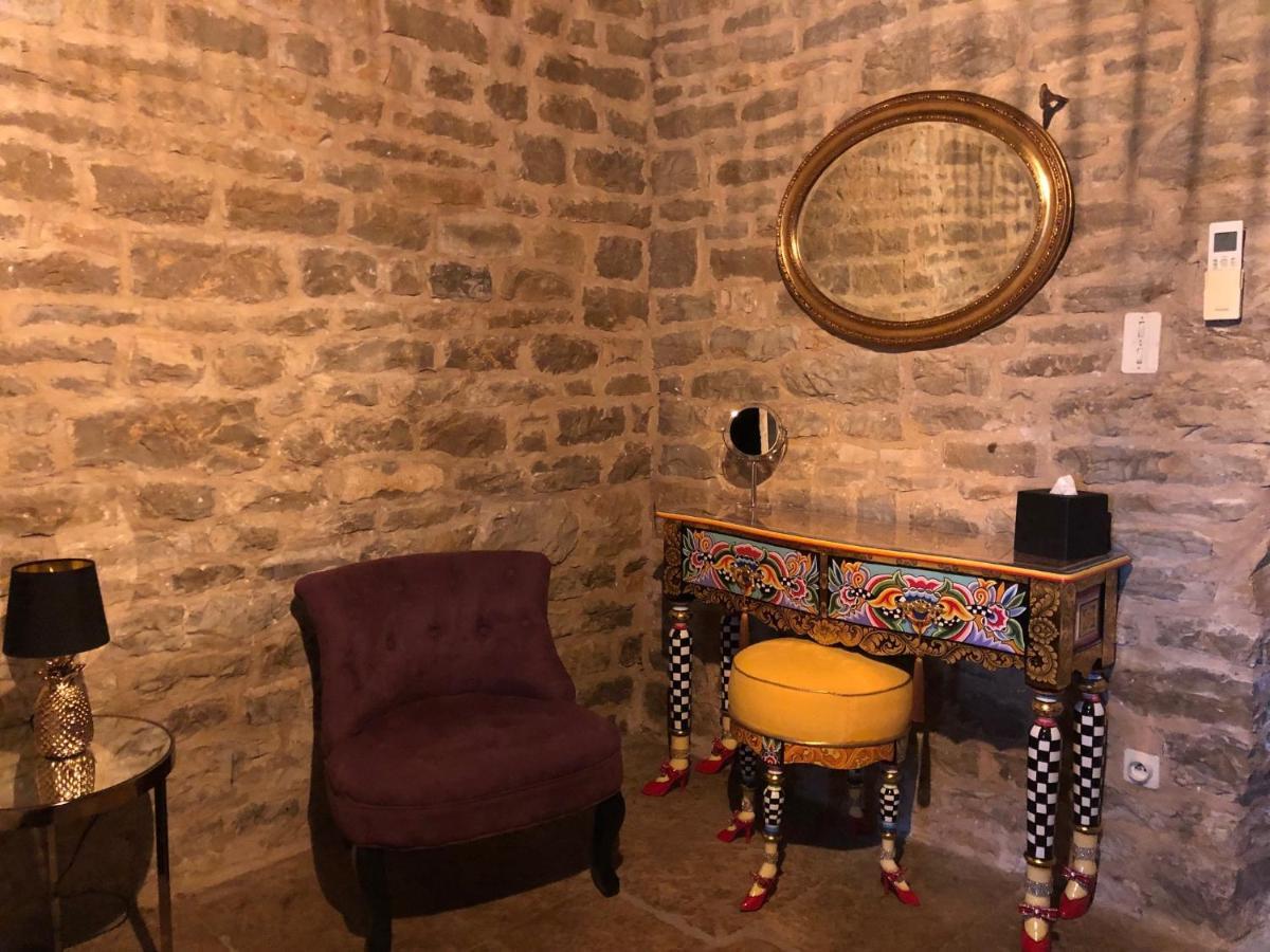 Bed and Breakfast Domaine De Monplaisir Caylus Esterno foto
