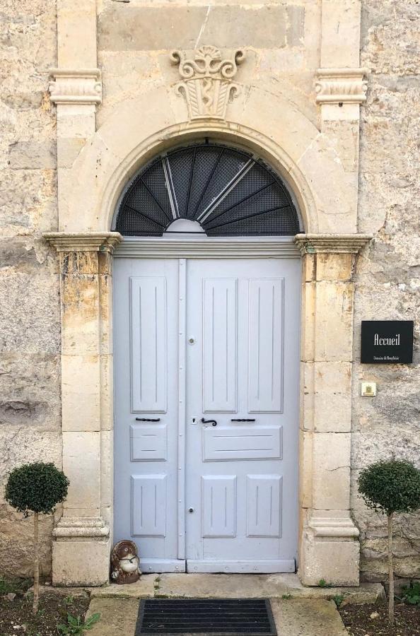 Bed and Breakfast Domaine De Monplaisir Caylus Esterno foto
