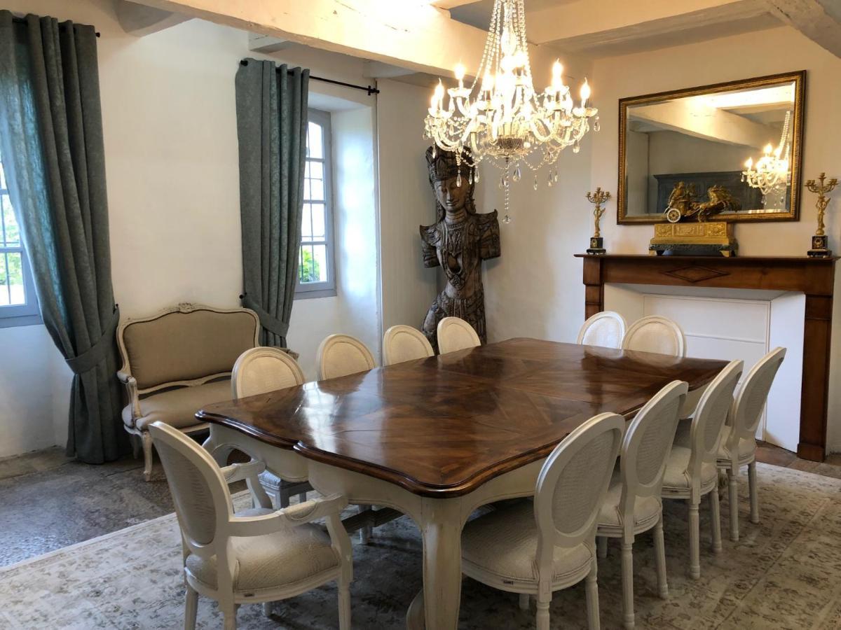 Bed and Breakfast Domaine De Monplaisir Caylus Esterno foto